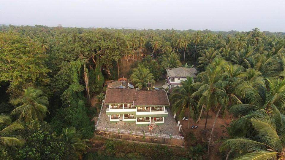 בנולים Heaven Goa Guesthouse מראה חיצוני תמונה